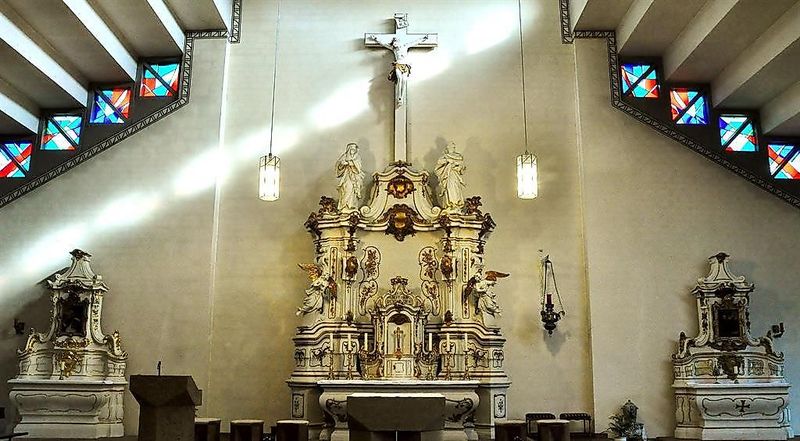 Katholische Kirche "St