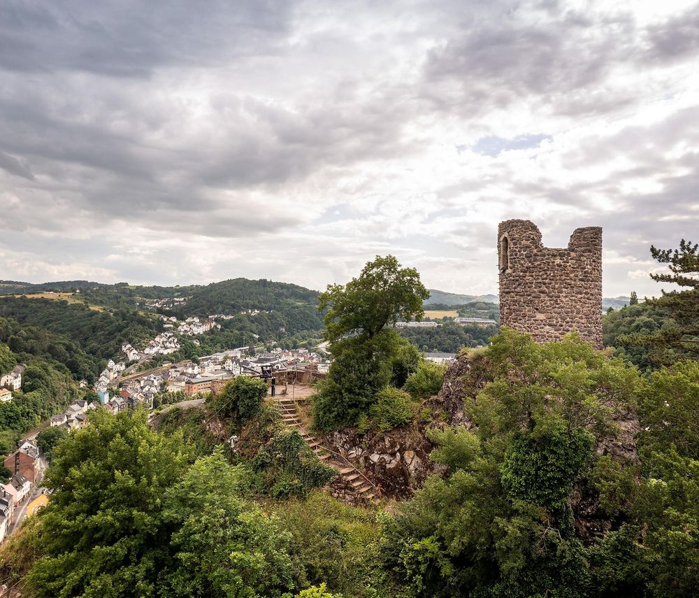 Burgruine Bosselstein k0k1wf