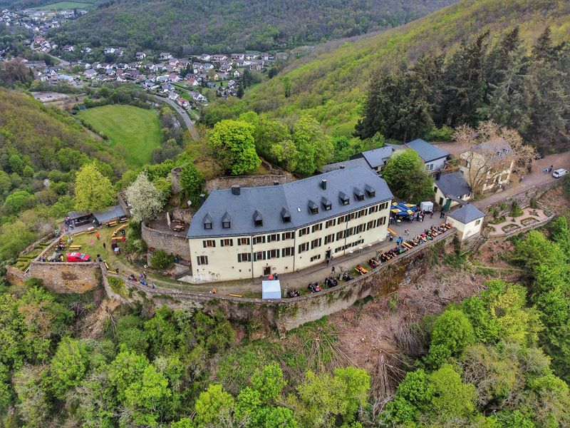 Führung   Schloss Wartenstein j19s8m