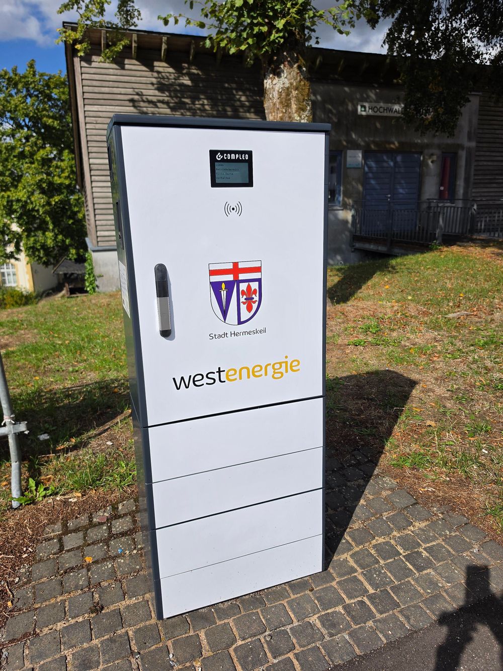 Charging Station RWE, Neuer Markt, Hermeskeil i9yoyz