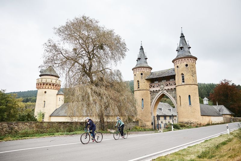 Im Dunstkreis der Burg Heid gpfzua