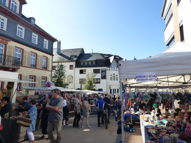 Herbstmarkt und Stadtfest in Simmern fytyhv