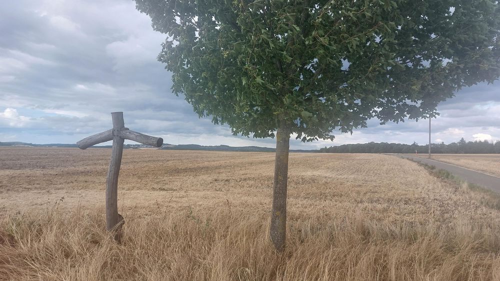 Millasch Kreuz fbuxgg
