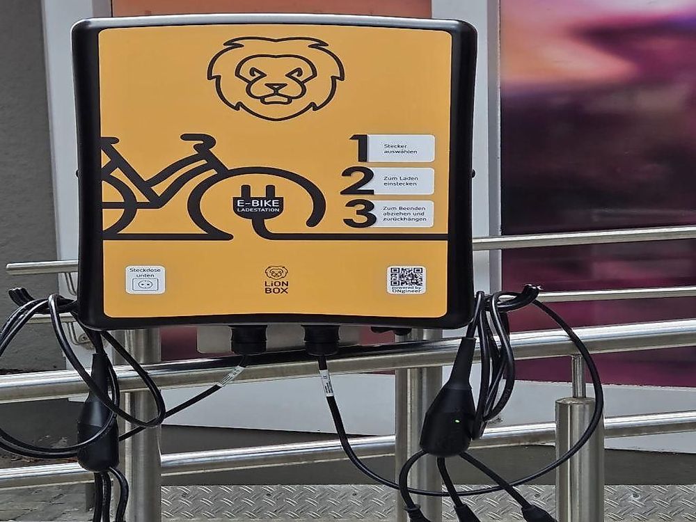 Lion Box Max Ladestation für E Bikes und E Scooter fbtpmo