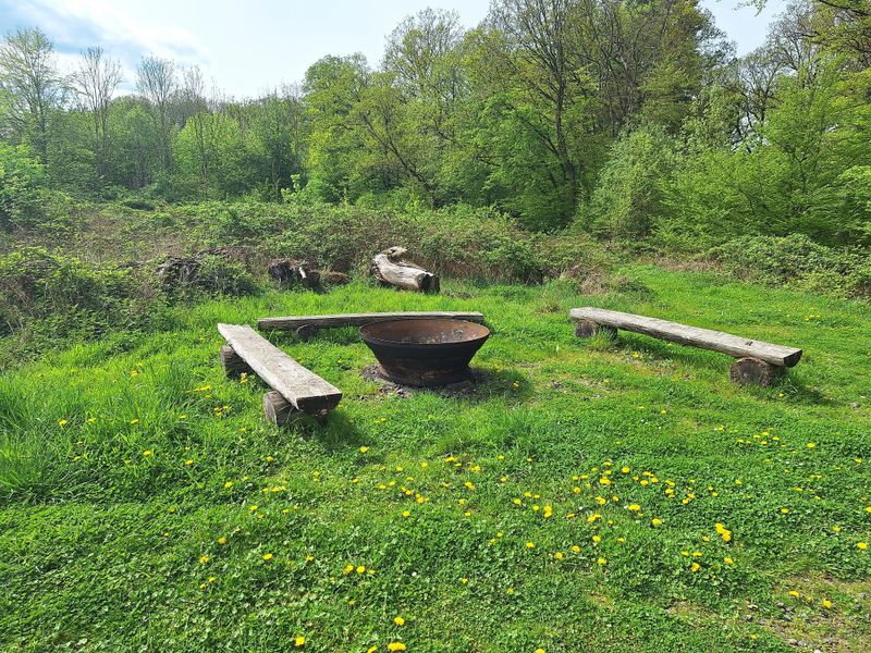 Grillhütte in Morshausen ezuybt