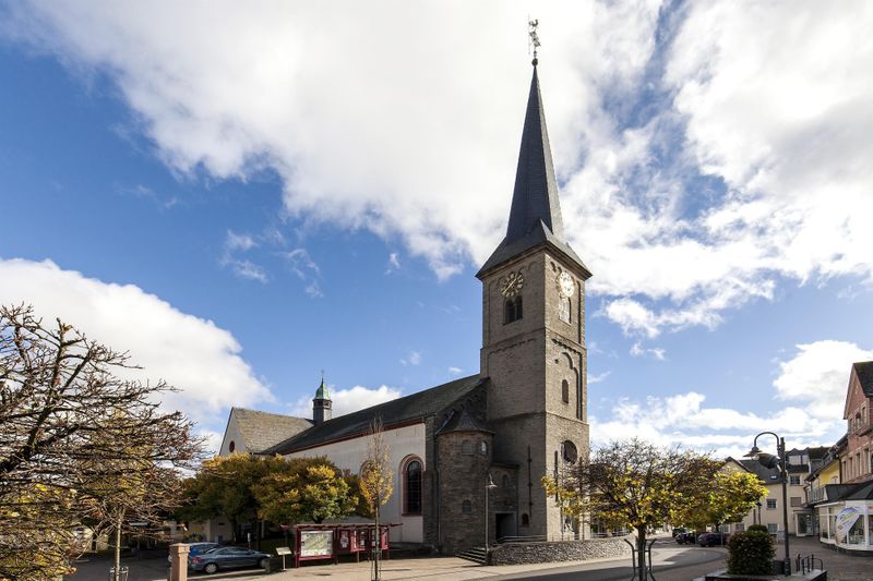 pois/kirche-xst-anna-8854
