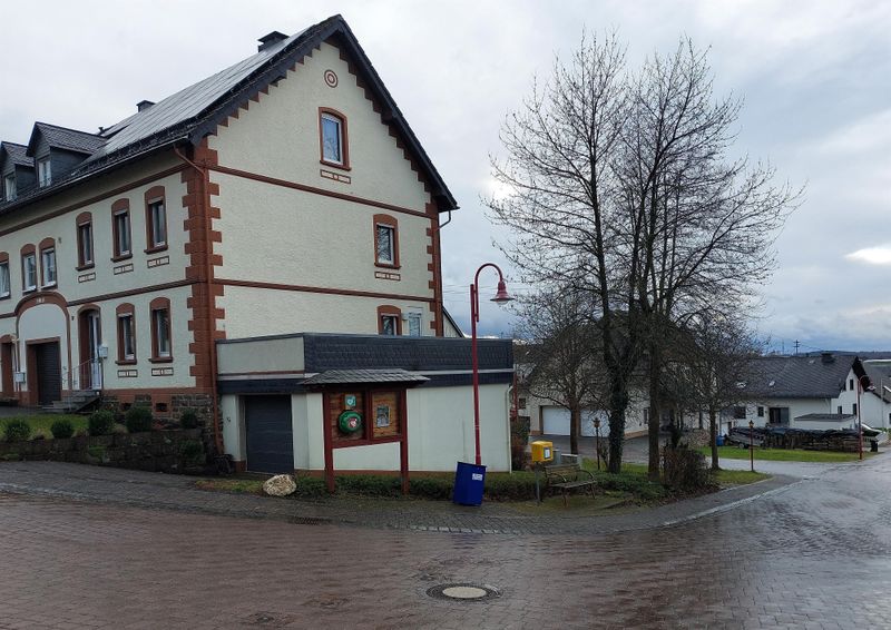 Defibrillator in Kratzenburg efaye3