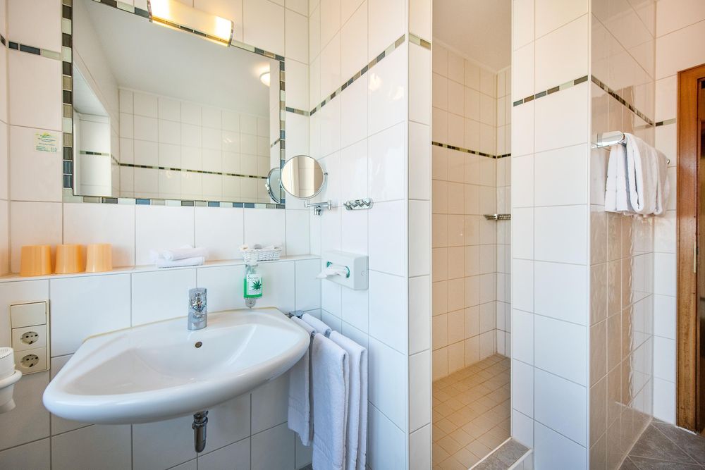 Hotel Waldesblick edyaqh