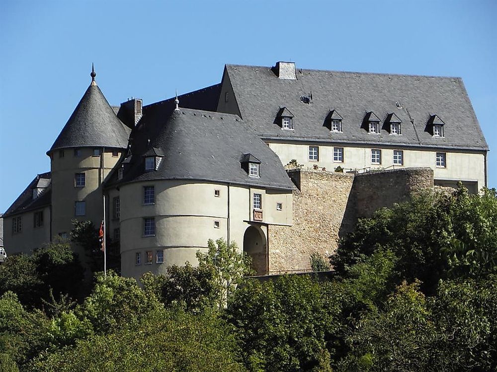 Die Ebernburg f673iu