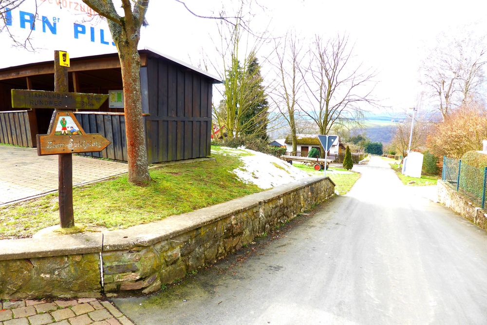Soonwaldsteig   Zuweg Bruschied 1 e0mwkv