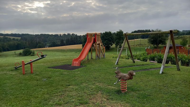 pois/spielplatz-in-xmuehlpfad-85a7
