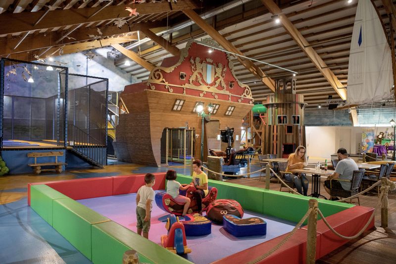 Indoor Spielplatz Landal Hochwald d7y9hr