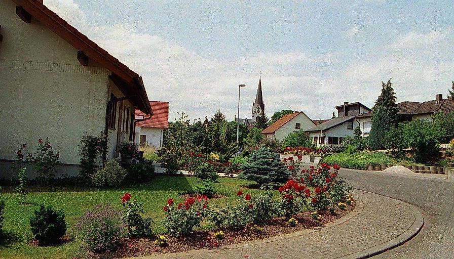 Katholische Pfarrkirche "Mariä Geburt" d7ed6a