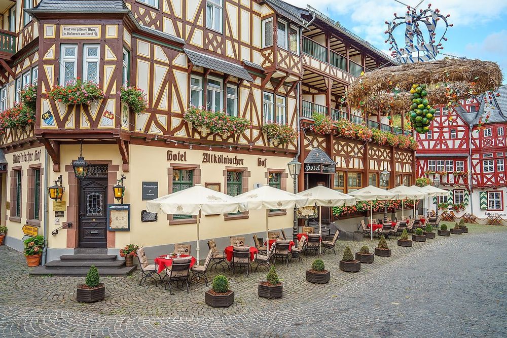 Altkölnischer Hof d3khn8