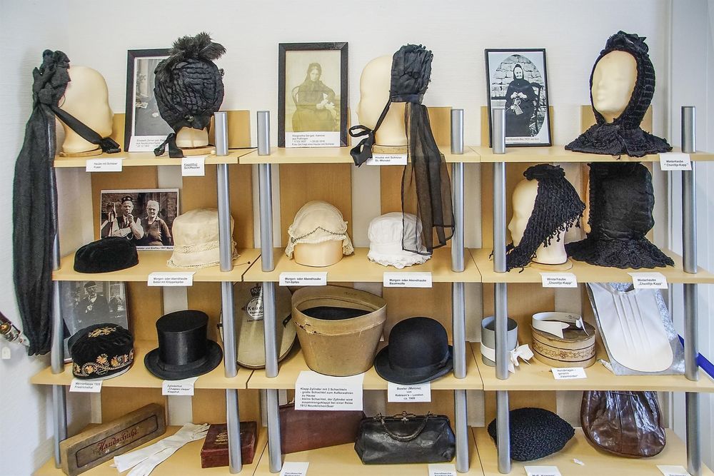 Regionales Museum für Mode und Tracht c2iw75