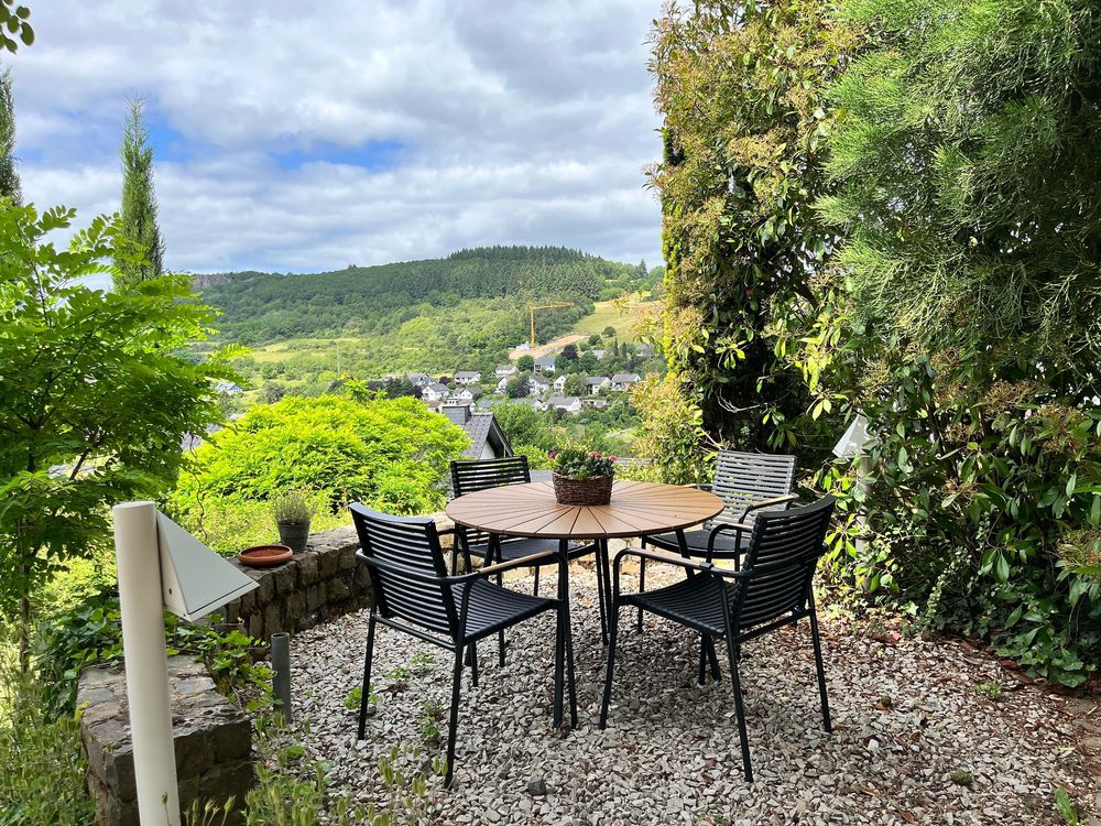 Ausblick am Mammutbaum ap6hn8