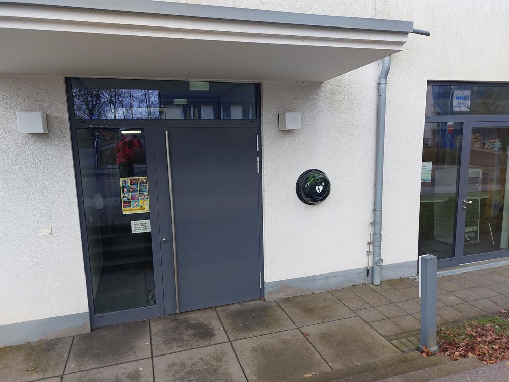 Defibrillator in Halsenbach 19ky5u