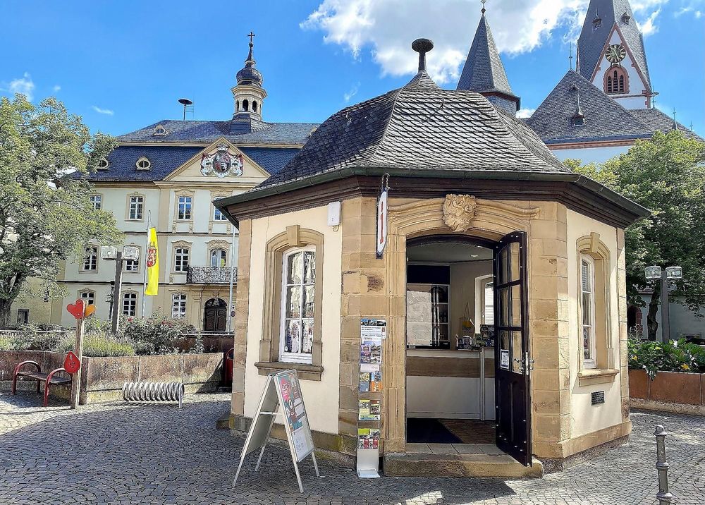 E Bike Ladestation am Kirner Marktplatz a2613c