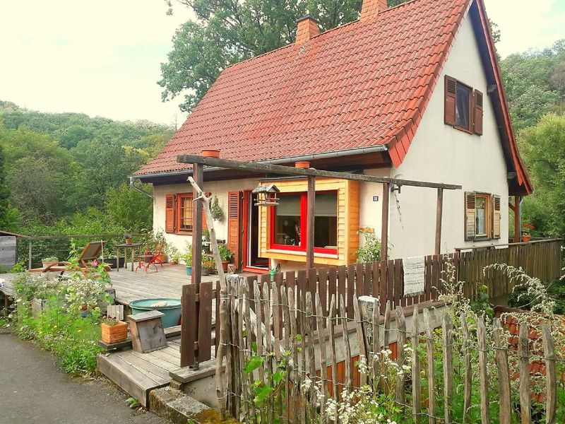 unterkuenfte/der-5-raum-ferienwohnung-und-entspannung-94e6