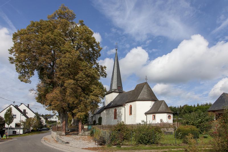 pois/kirche-xst-peter-und-paul-07fe