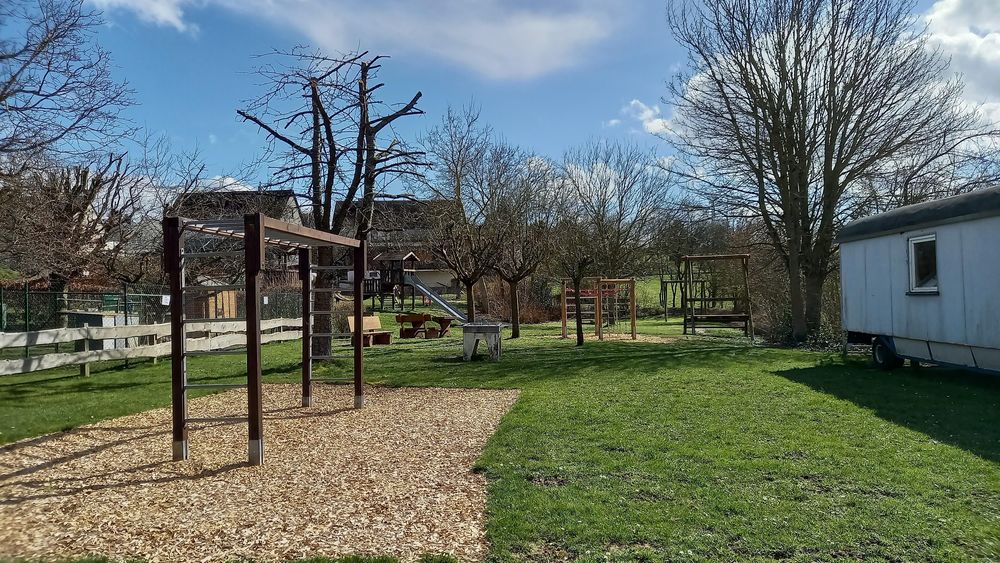 Spielplatz in Dörth 2i2n4e