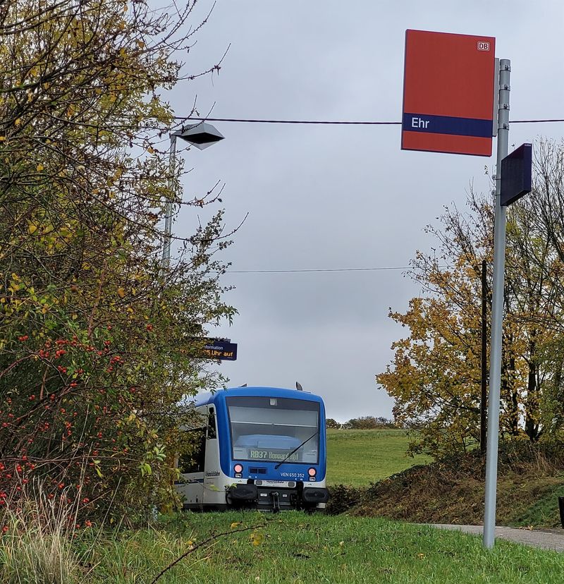 Bahnhof Ehr 587mh2