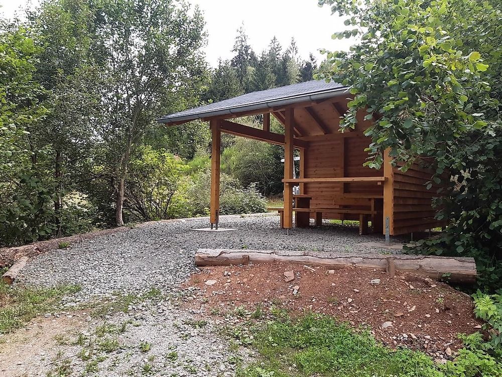 Schutzhütte "Keller Steg" am Saar Hunsrück Steig 4uhwfg