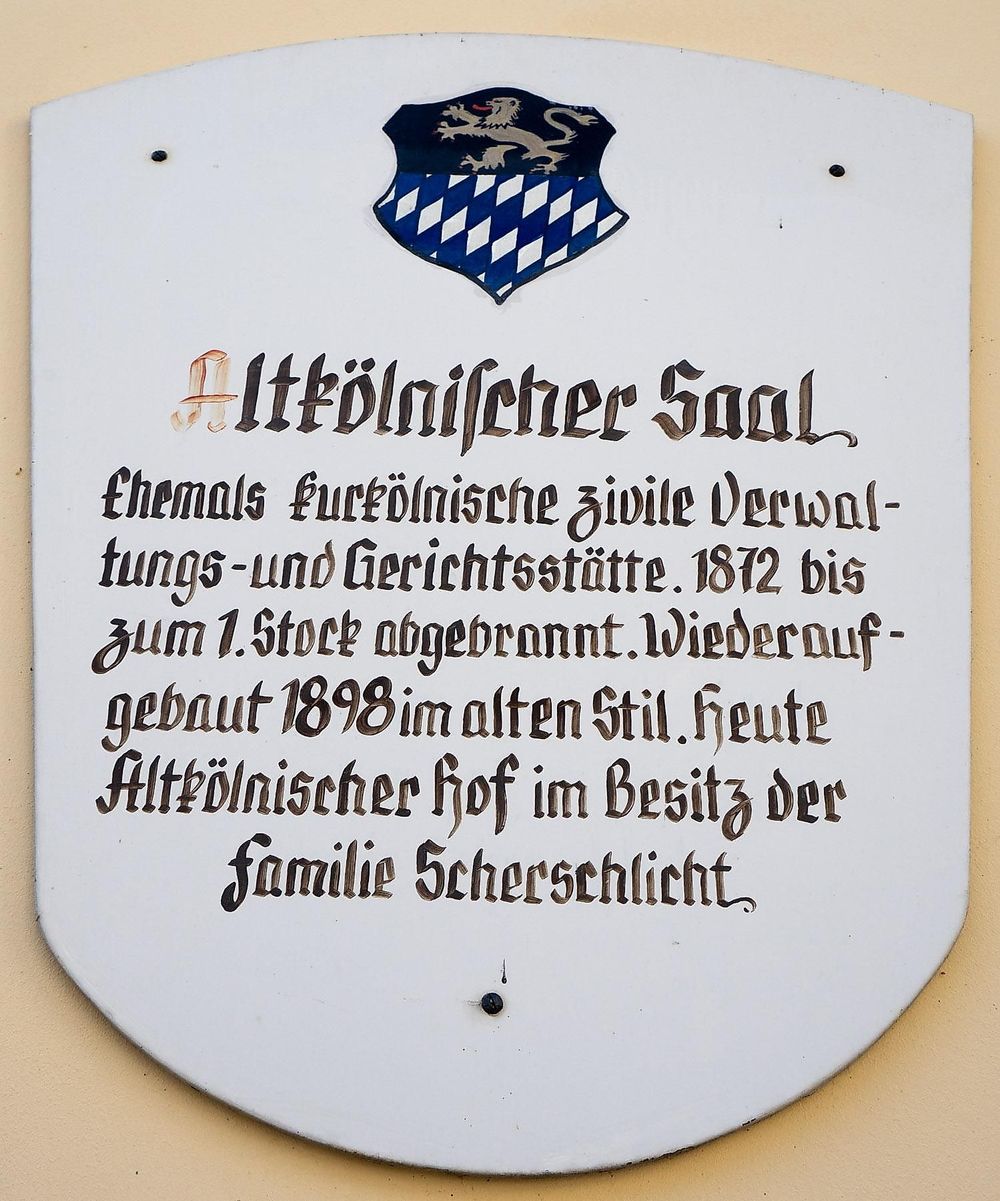 Altkölnischer Hof 68xlxq