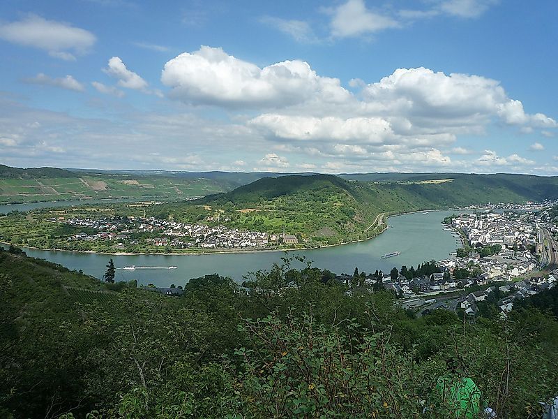 Hunsrückbahnwanderweg   kann zur Zeit wegen der Sperrung der Fussgängerbrücke in Boppard Buchholz nicht mehr begangen werden 69ww93