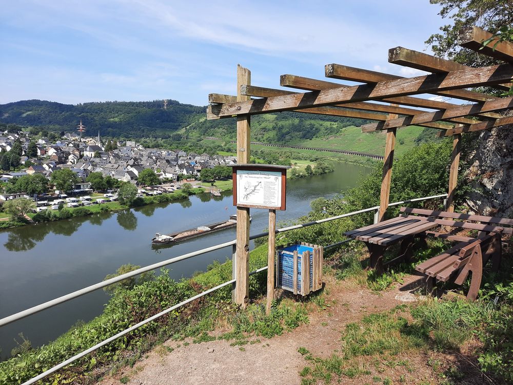 "Marienburg" Rundwanderweg im Zeller Land 78izho