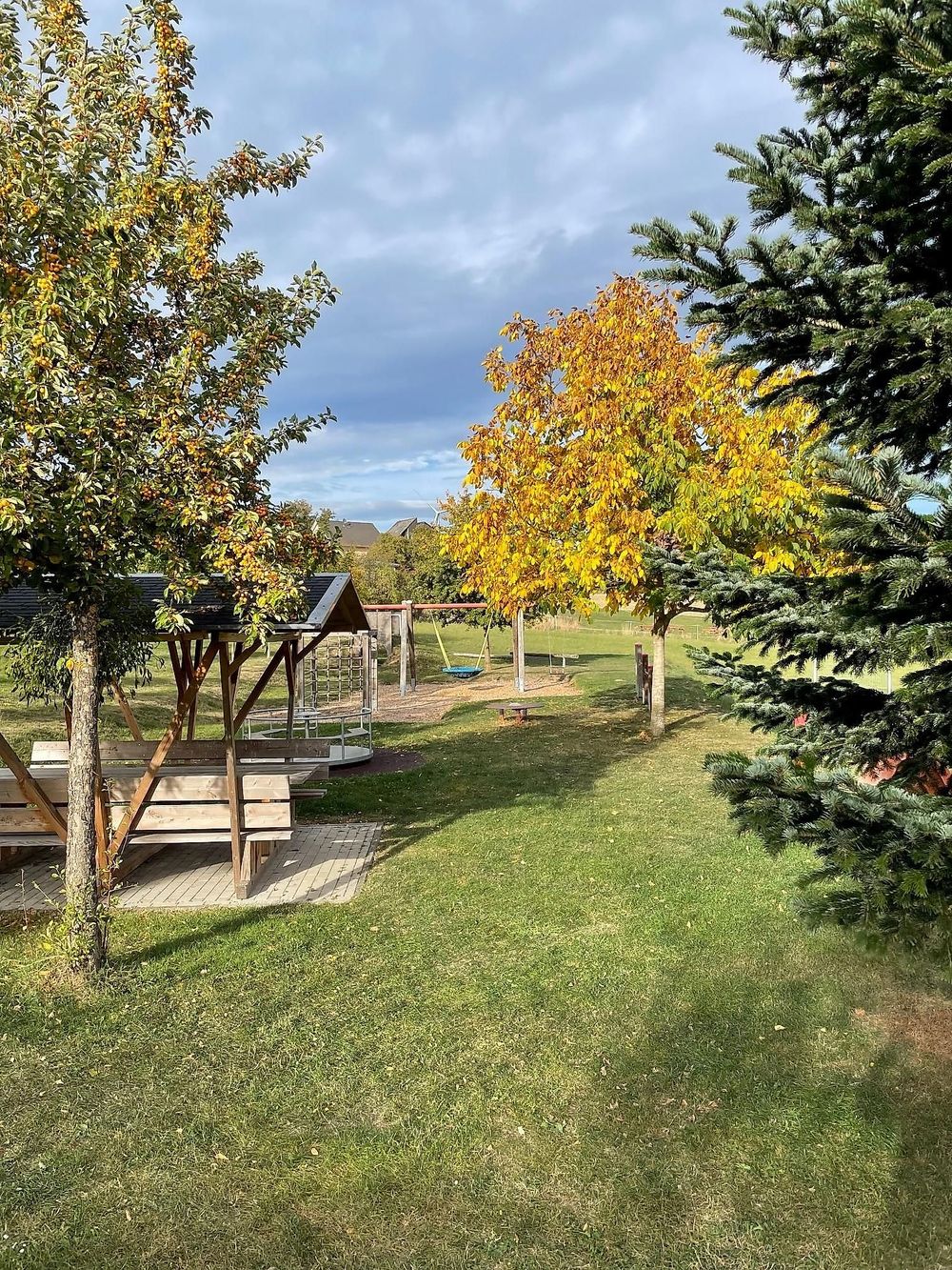Spielplatz Am Weyerbach in Norath 5wprvq