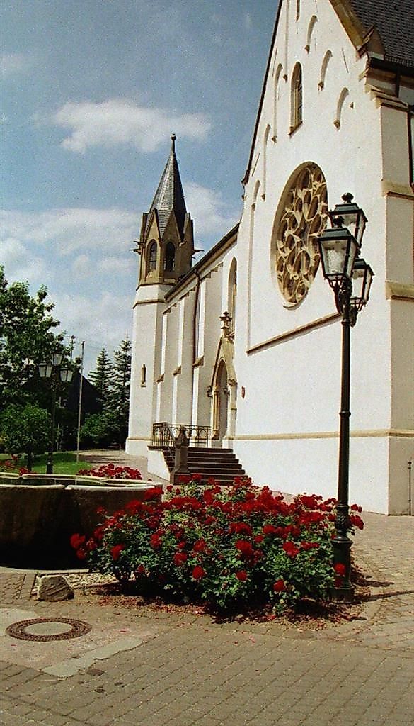 pois/catholic-parish-church-mariae-birth-416e