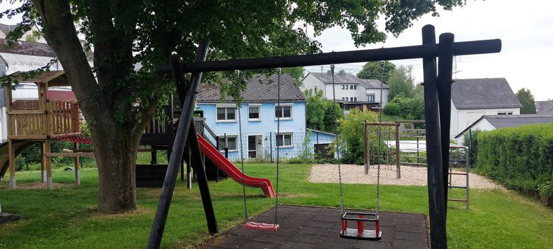 pois/spielplatz-in-ney-2f56