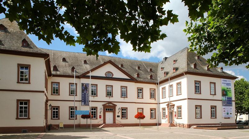 pois/neues-xschloss-in-xsimmern-f07d