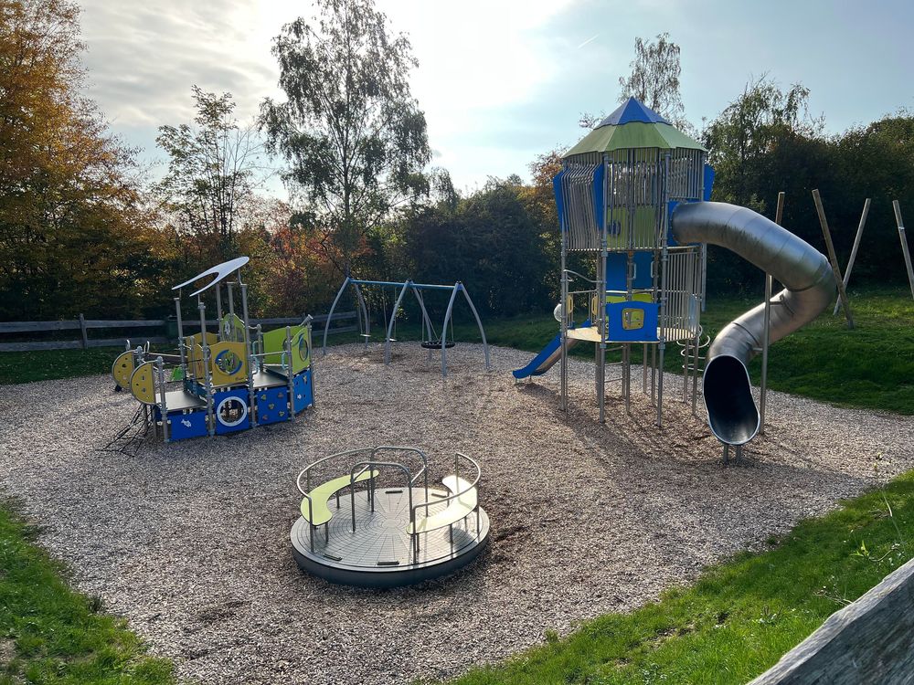 Ferienhäuser im Feriendorf Hambachtal 89s8ju