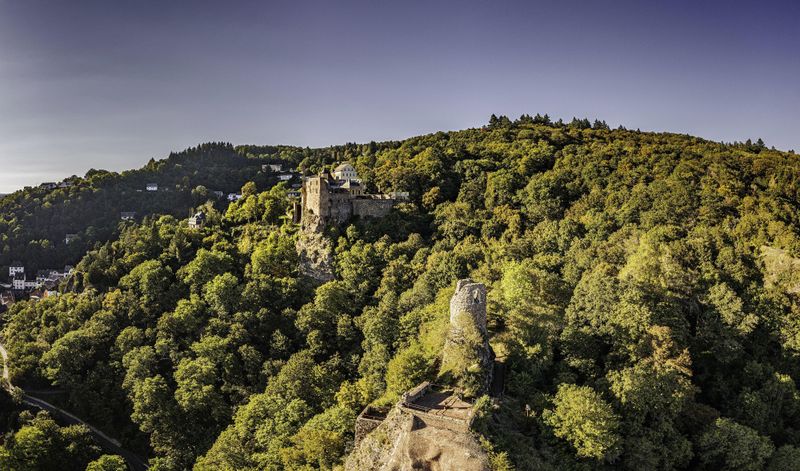 pois/schloss-oberstein-a81b