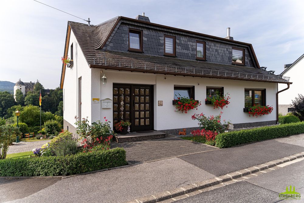 Ferienwohnung Schlossblick 7ha15h