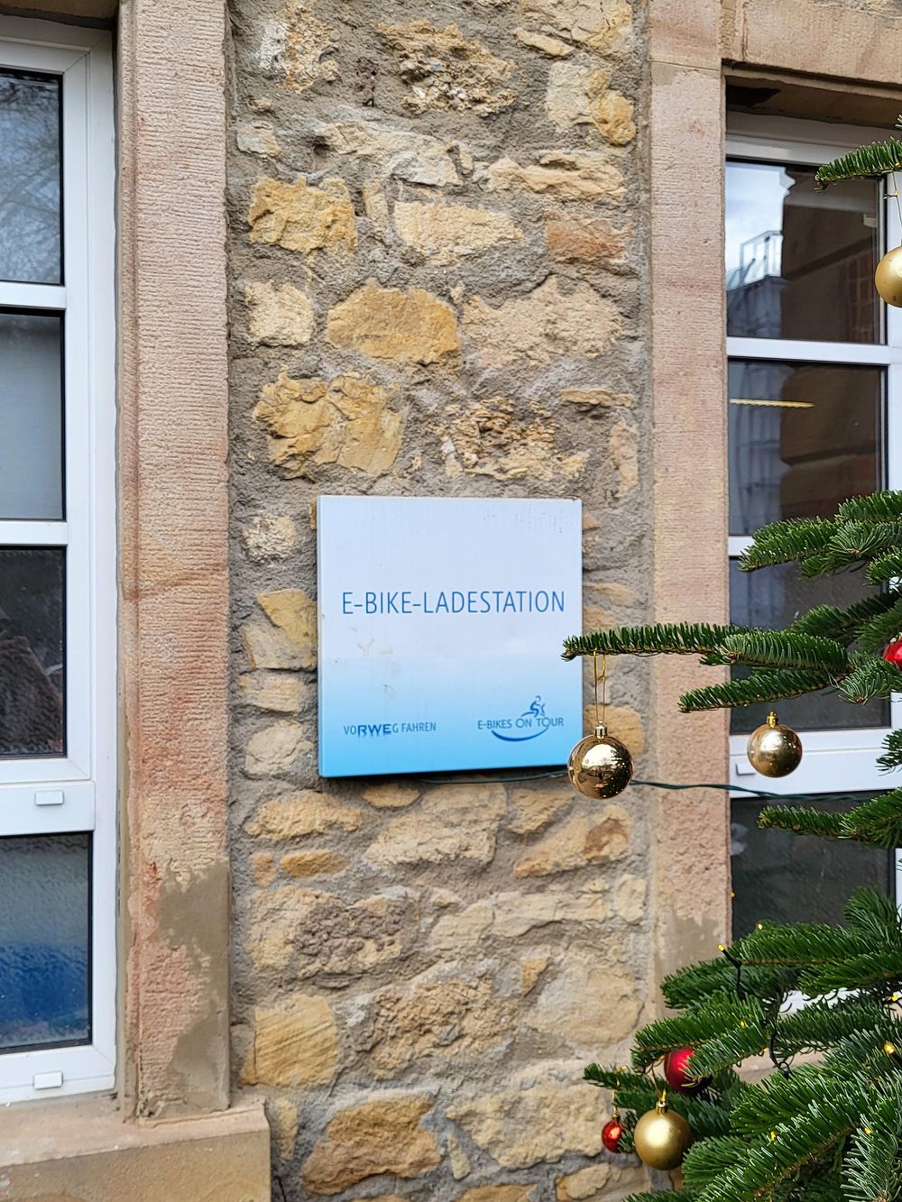E Bike Ladestation an der Verbandsgemeindeverwaltung Kirner Land 7yoazi