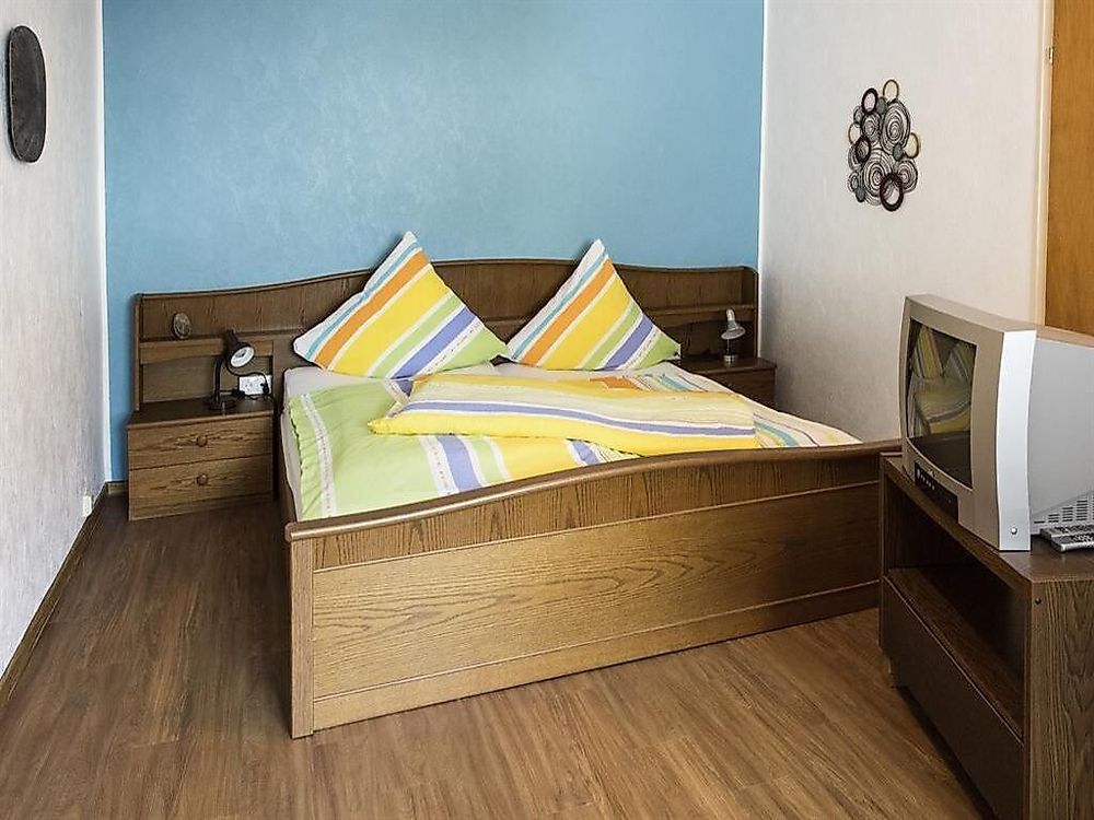 Ferienwohnung "Am Brunnen" 8g2eje