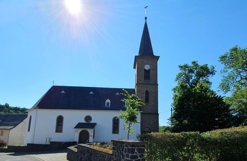 pois/kirche-berschweiler-98c3