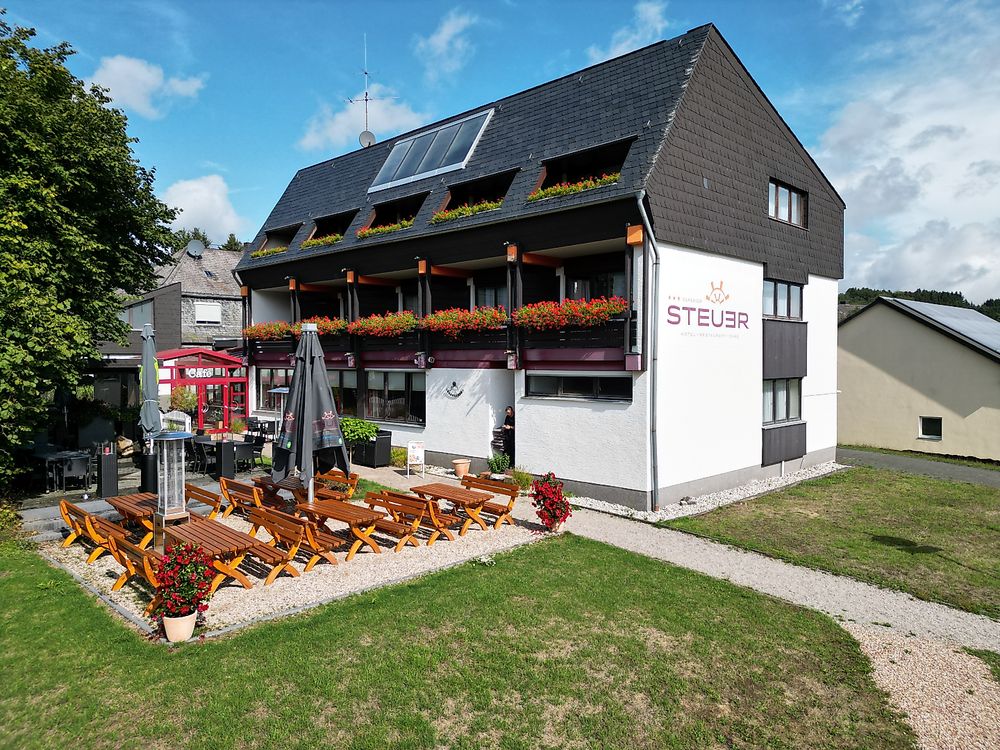 Hotel Café Restaurant Steuer 294vy