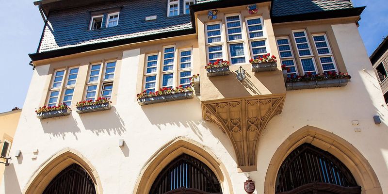 pois/late-gothic-town-hall-meisenheim-5969
