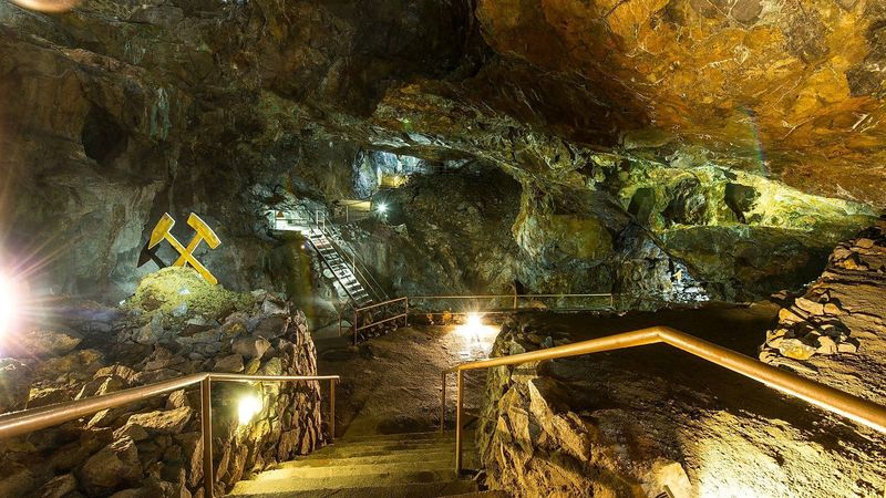 events/dunkelfuehrung-im-kupferbergwerk-db3a